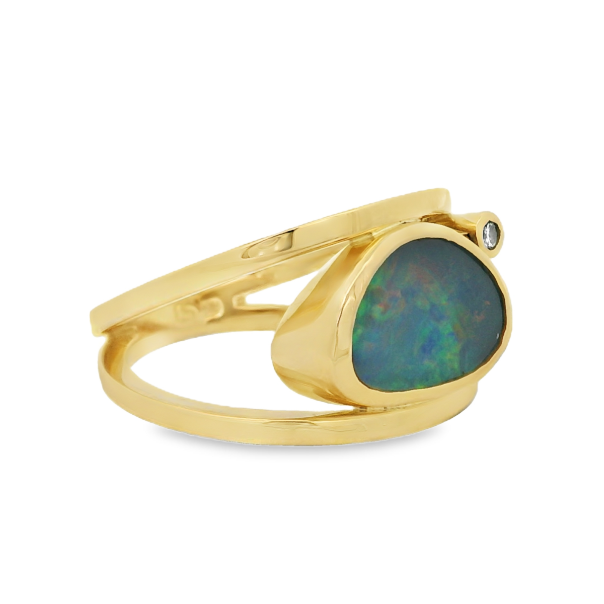 Marni Ring 18KYG Doublet Opal Ring With 0.18ct Diamond_1